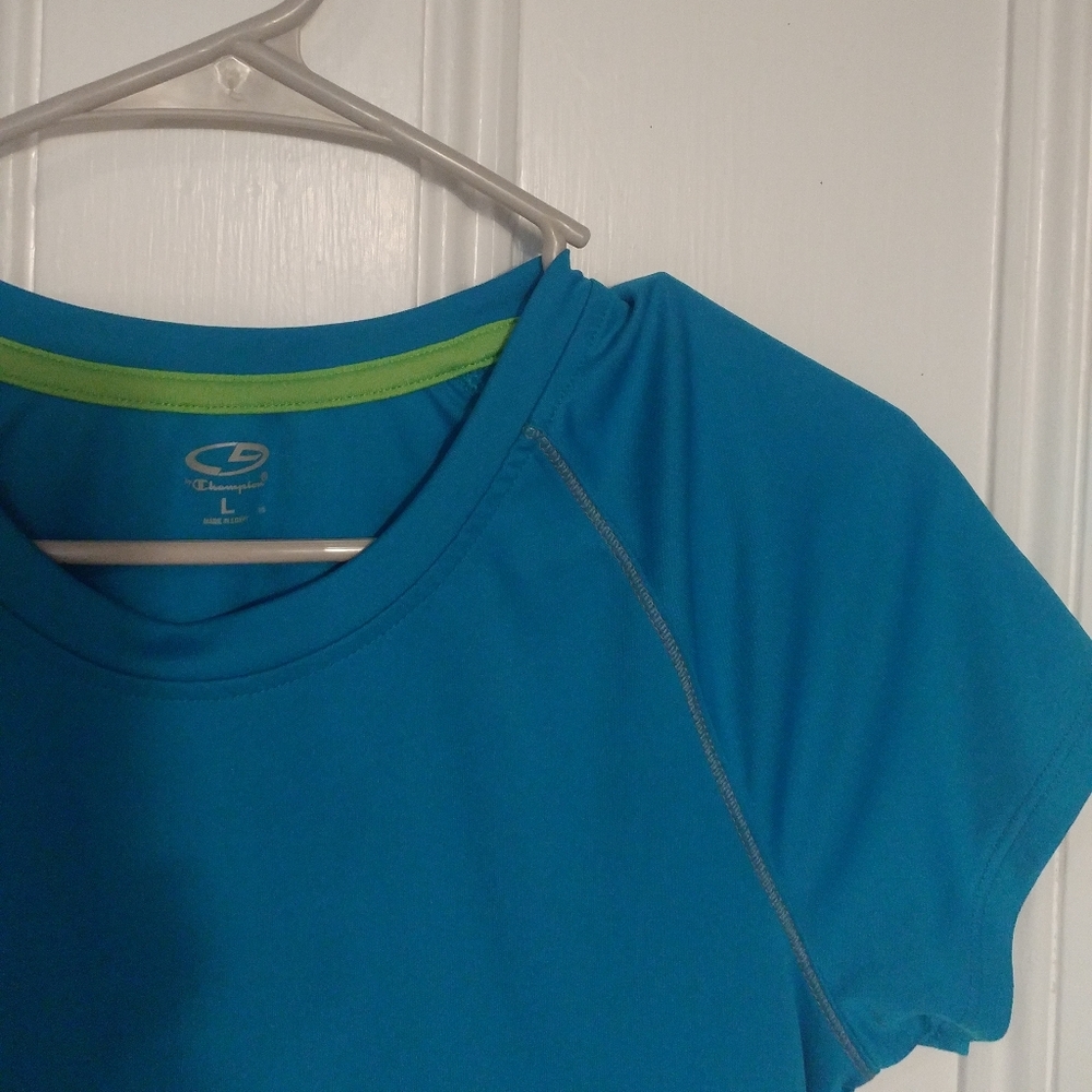 Raglan Sleeve Performance Tee